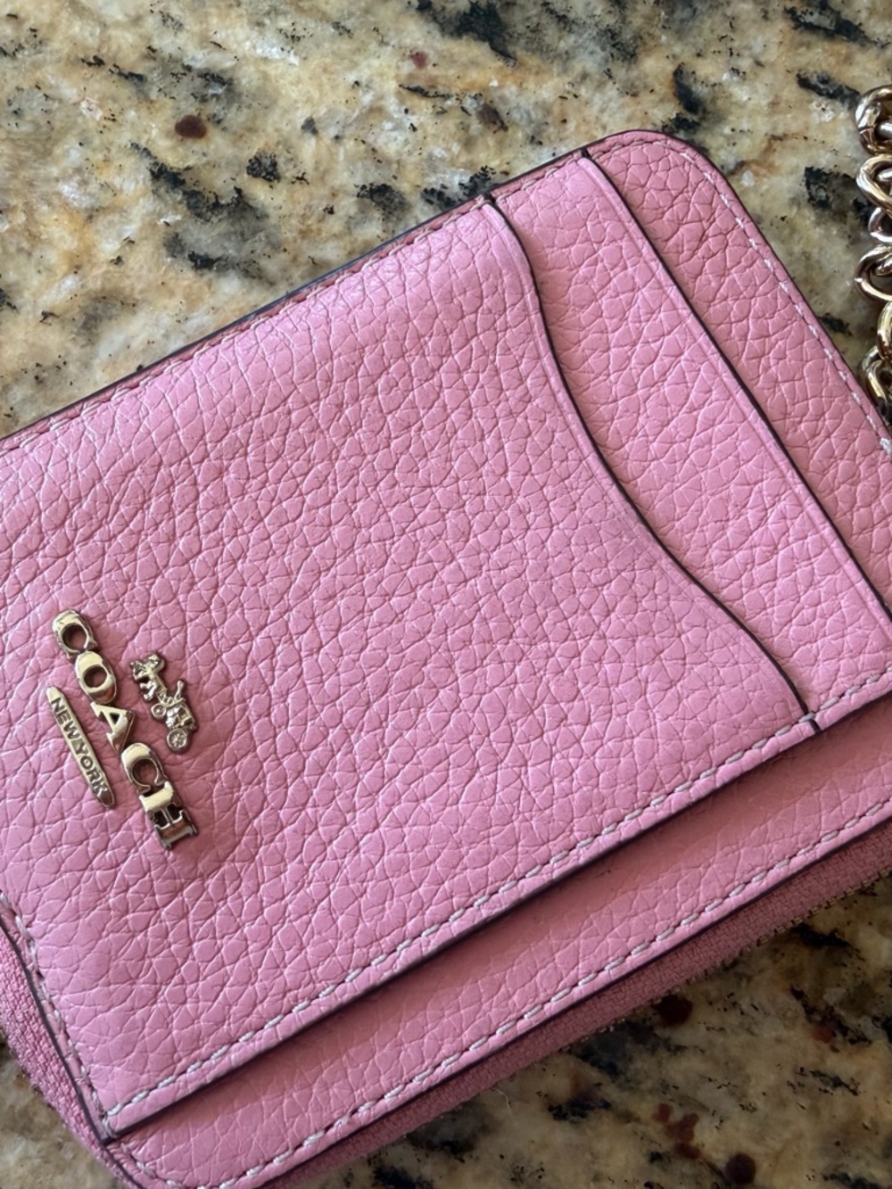 Coach Pink Pebbled Leather Card Holder Wallet Wristlet gold Chain Id 🪪 holder - Picture 7 of 17